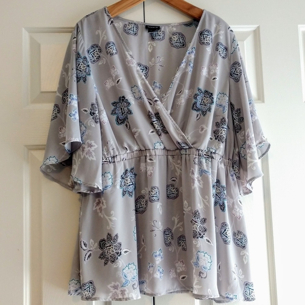Torrid Gray Floral Tunic Flowy Bell Sleeves 2X